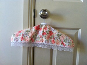 DIY Vintage Clothes Hanger Covers